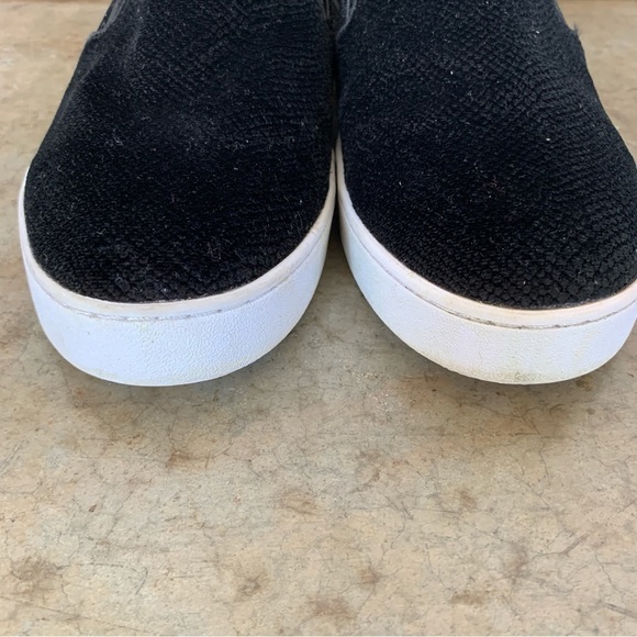 Vionic Velour Black Loafers Size 8.5 - Picture 4 of 11